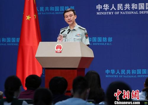 中国国防部新闻发言人吴谦。<a target='_blank' data-cke-saved-href='http://www.chinanews.com/' href='http://www.chinanews.com/'>中新社</a>记者 宋吉河 摄 点击进入下一页