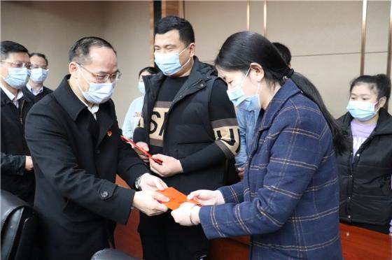 慰问现场 福州市人社局供图